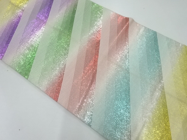  斜め縞模様織出し丸帯